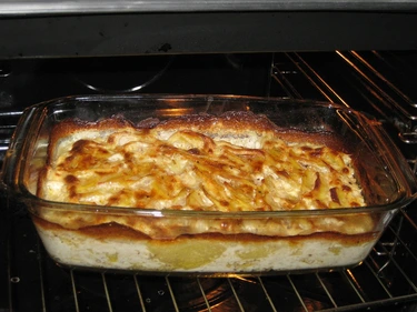 Oven is Most Suitable for Baking Mashed Potato Fries